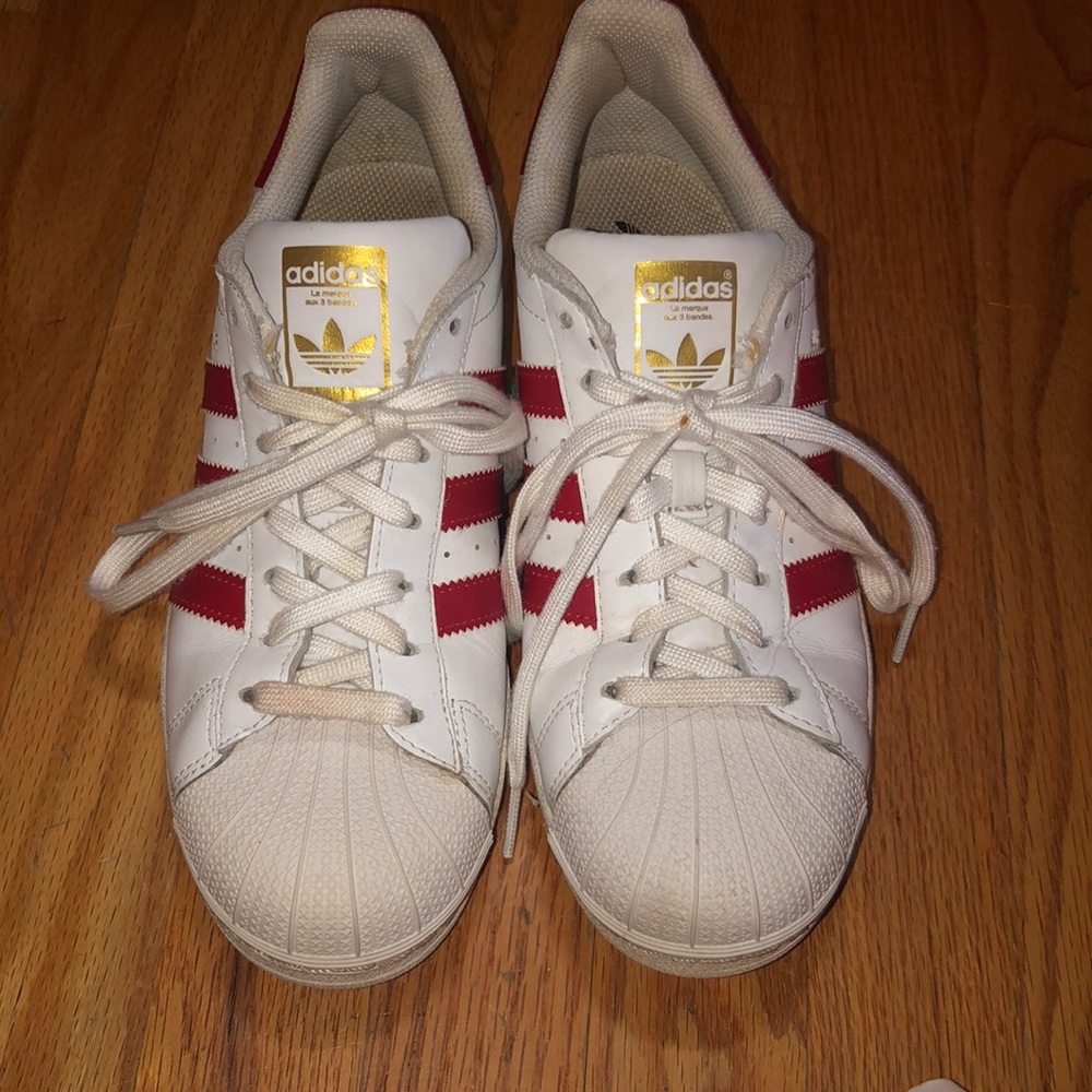 Adidas super stars